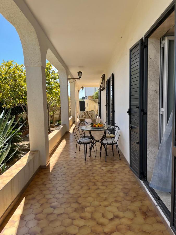 Villa Letizia Rooms & Apartments Noto Buitenkant foto